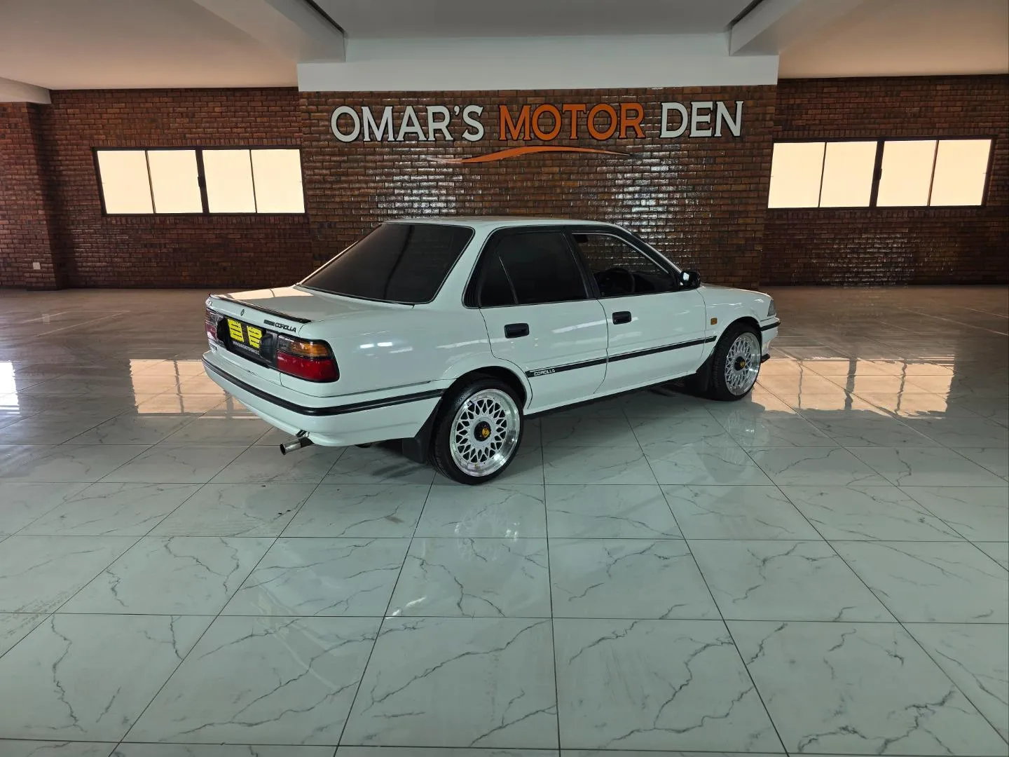 1991 Toyota Corolla 1.6 GLX Auto, photo 5 of 5