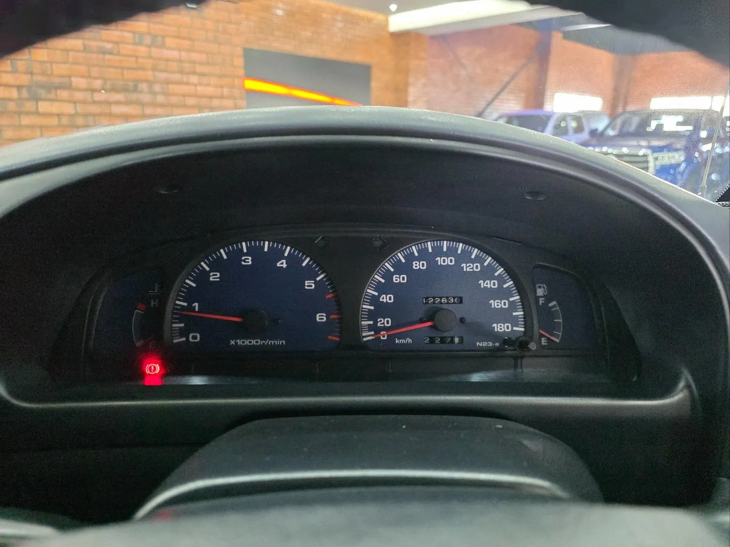 2001 Toyota Hilux 2700i Raider, photo 8 of 8