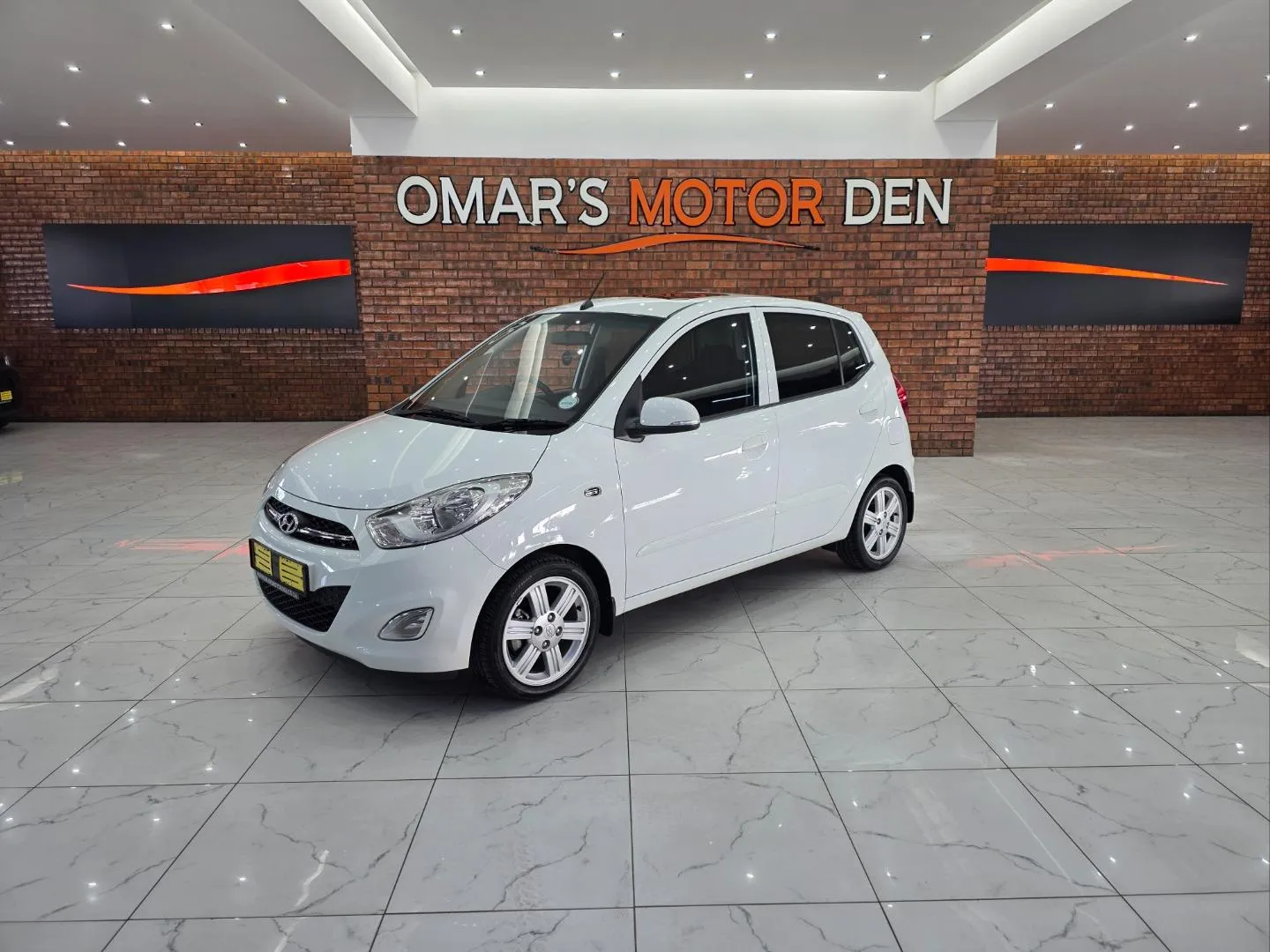 2013 Hyundai i10 1.25 Glide, photo 1 of 7