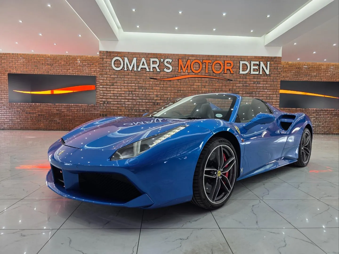 2016 Ferrari 488 Spider, photo 3 of 4
