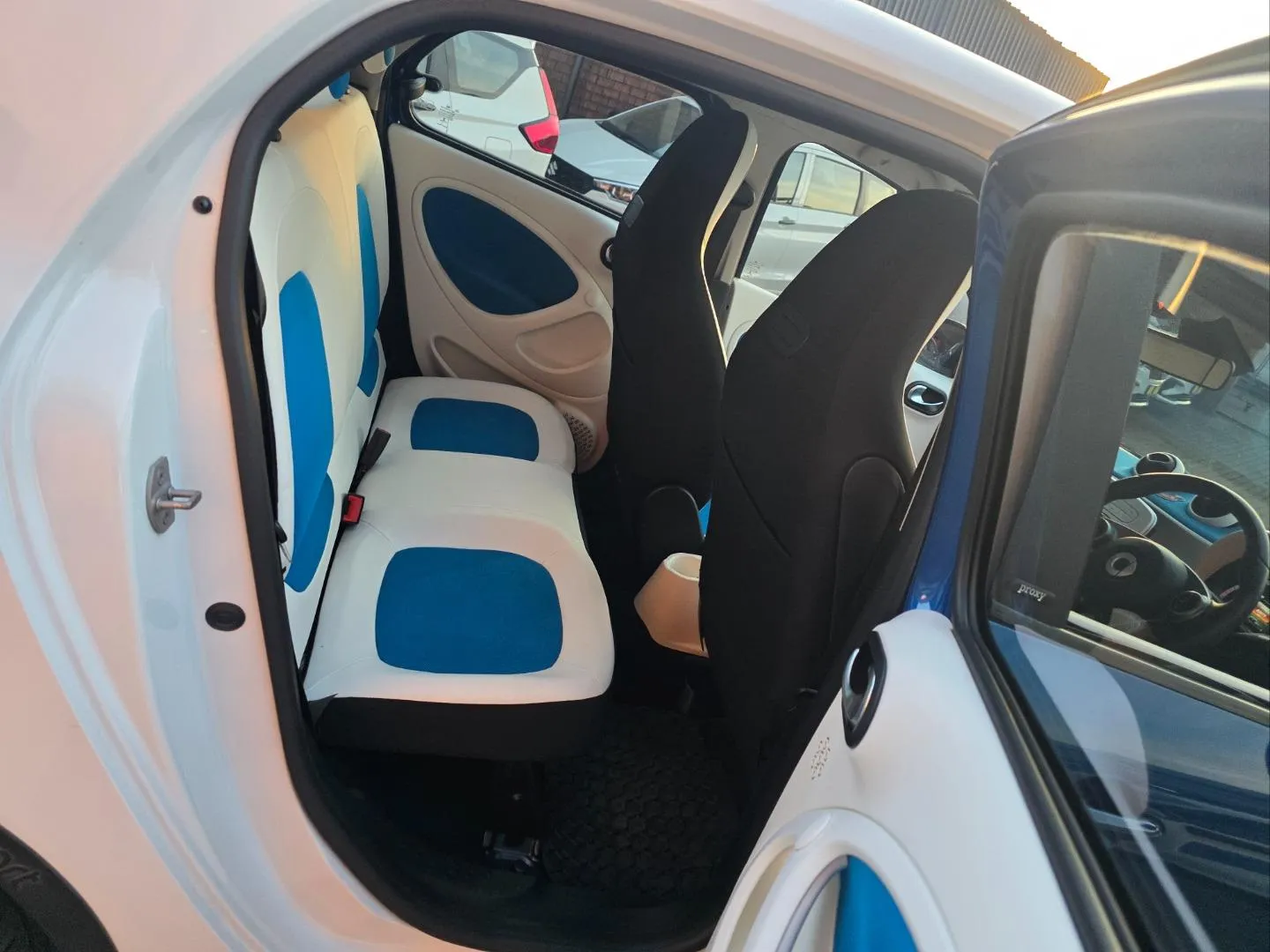 2016 Smart Forfour 52kW Proxy, photo 4 of 6