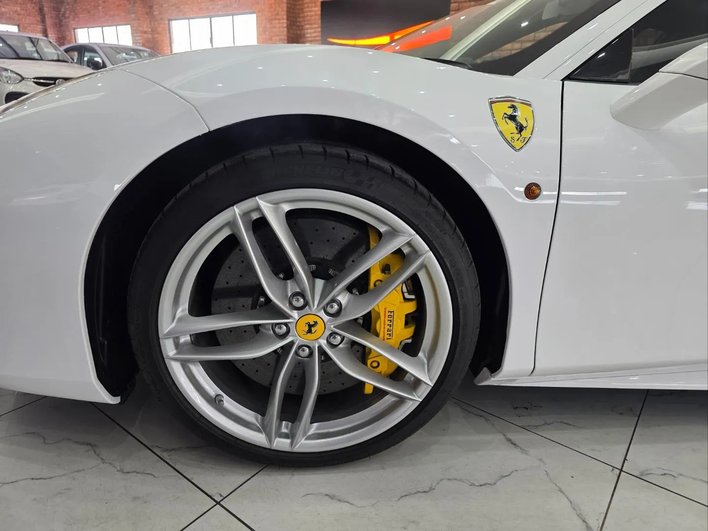 2018 Ferrari 488 GTB, photo 7 of 8