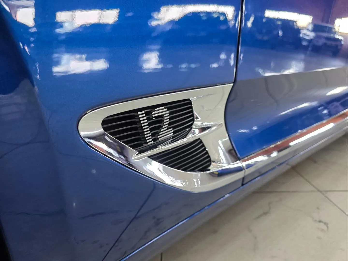 2019 Bentley Continental GT W12 Coupe, photo 2 of 7
