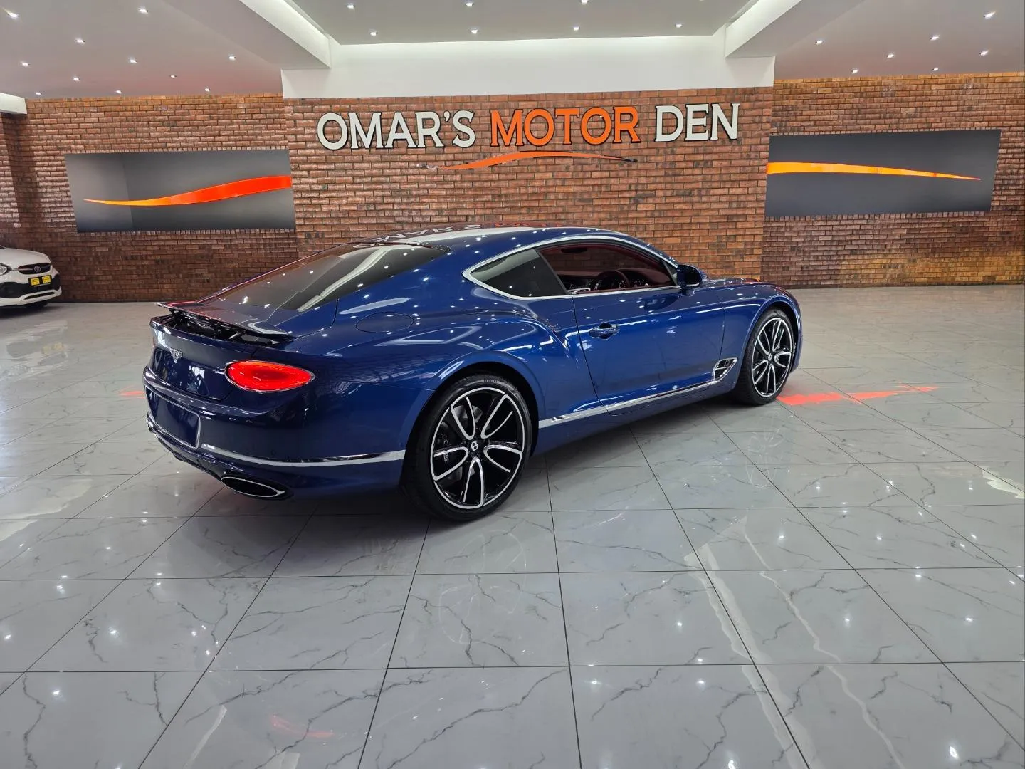 2019 Bentley Continental GT W12 Coupe, photo 5 of 7