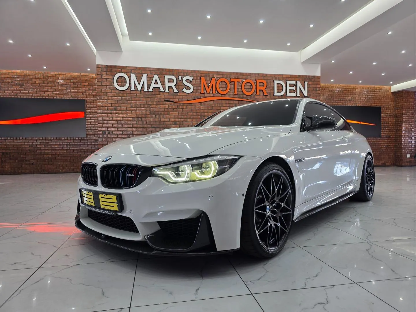 2020 BMW M4 Coupe Competition, photo 2 of 5