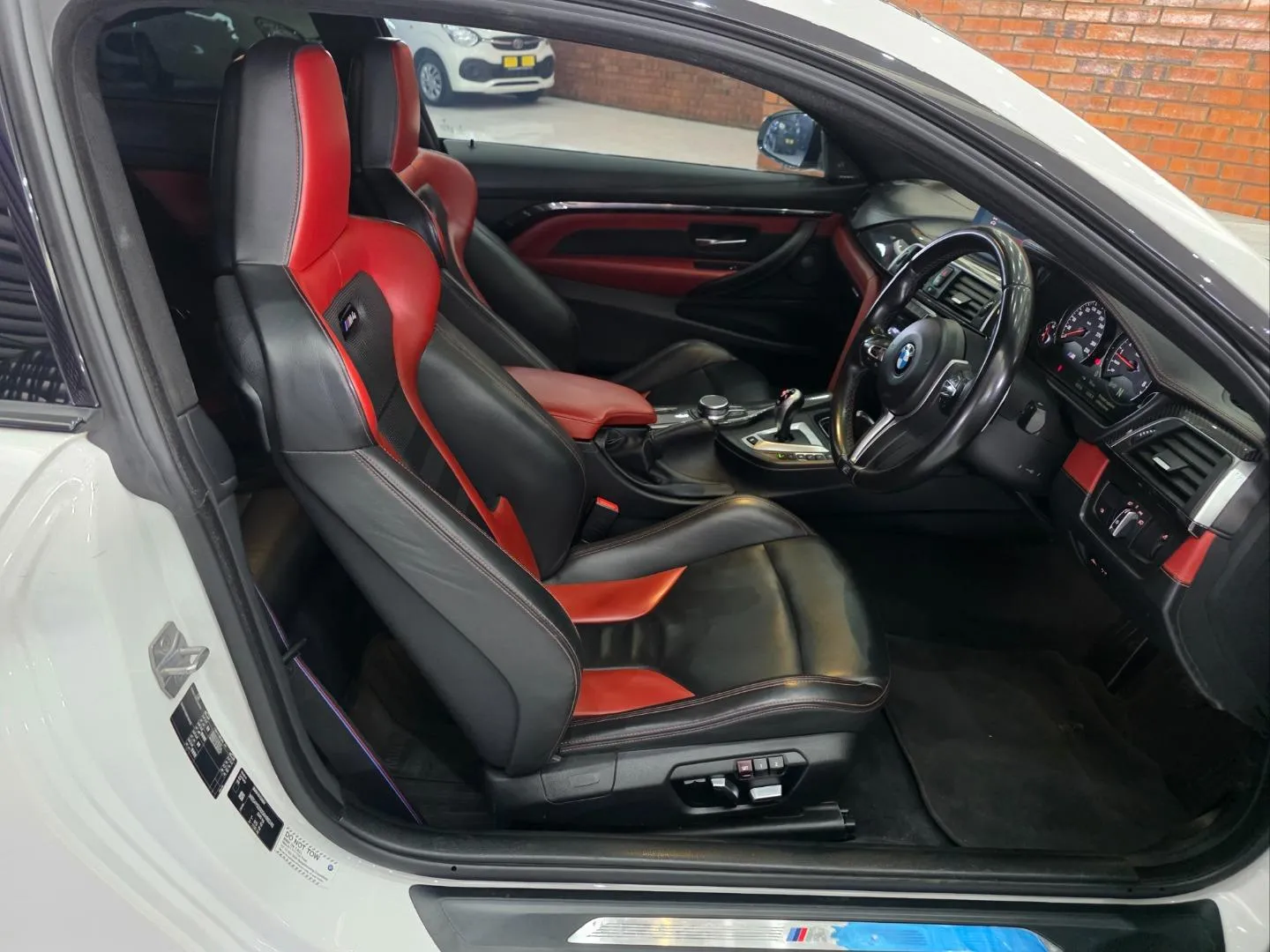 2020 BMW M4 Coupe Competition, photo 6 of 8