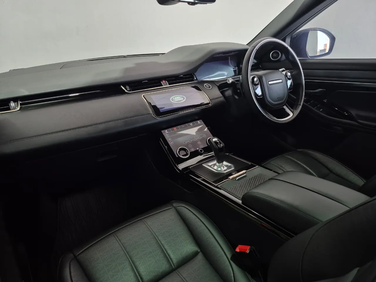 2020 Land Rover Range Rover Evoque D180 R-Dynamic HSE, photo 5 of 9