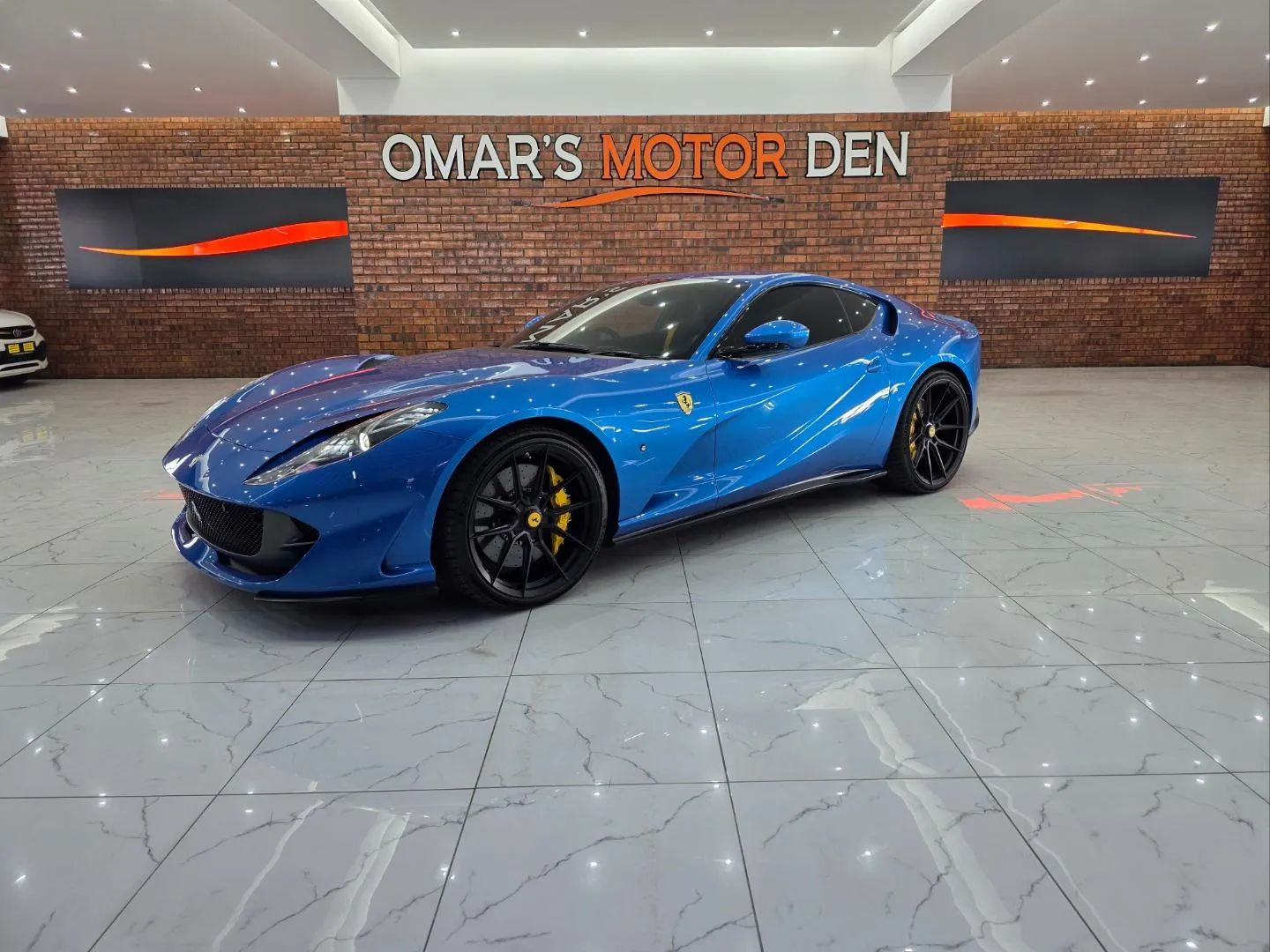 2021 Ferrari 812 Superfast, photo 1 of 15