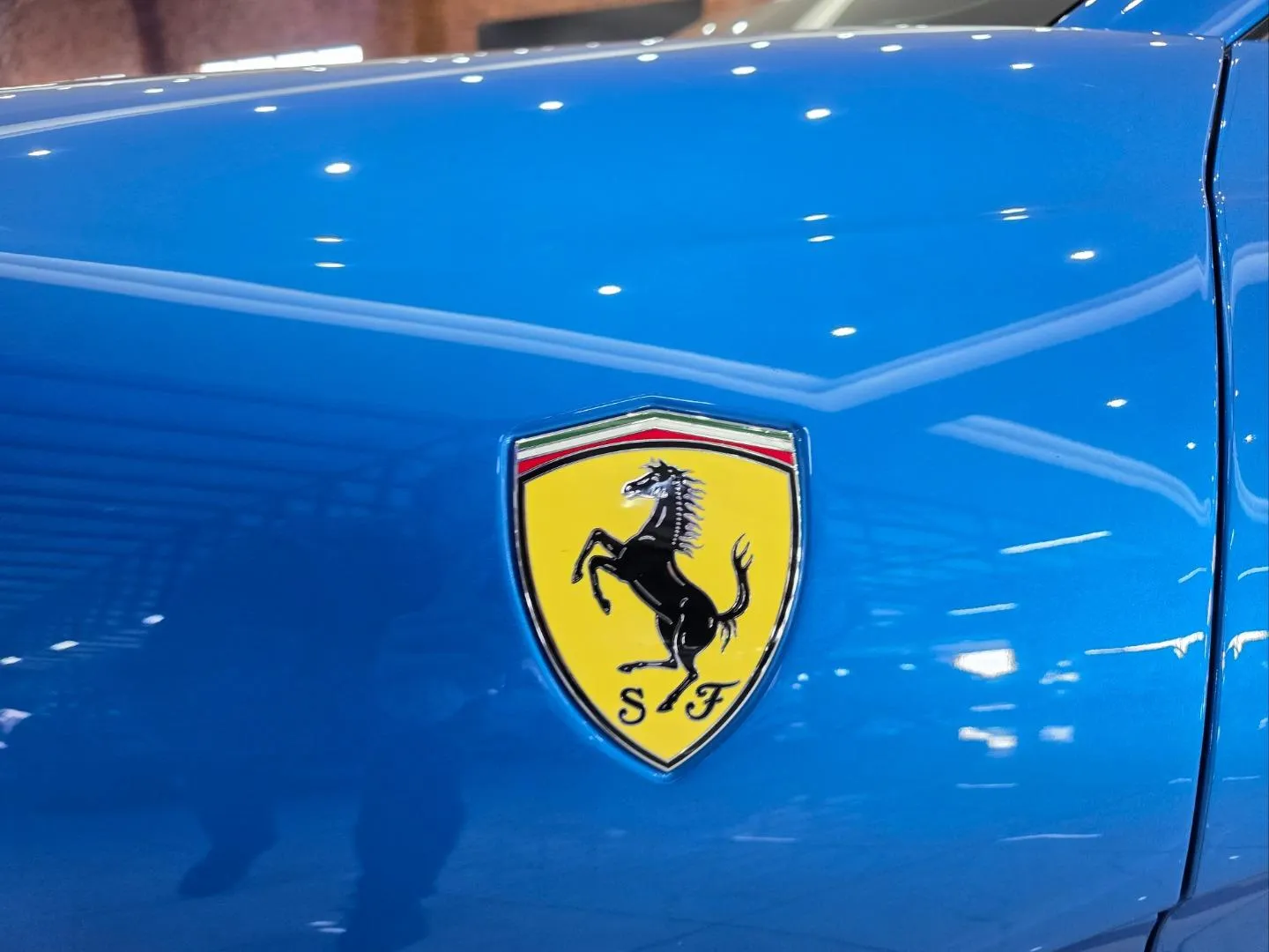 2021 Ferrari 812 Superfast, photo 13 of 15