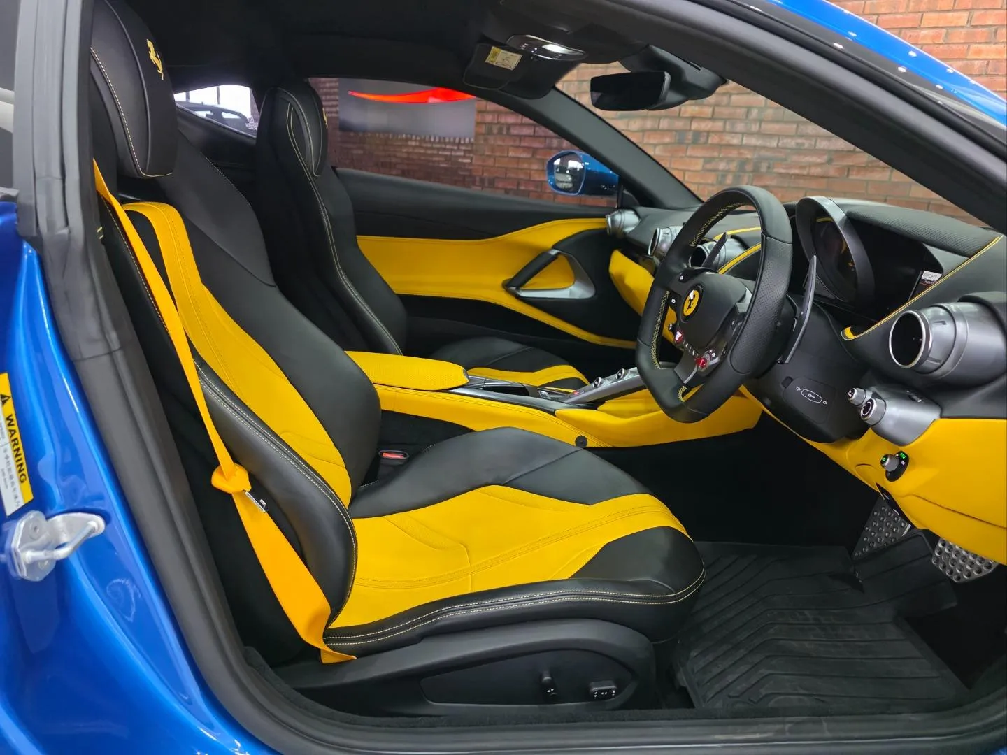 2021 Ferrari 812 Superfast, photo 15 of 15