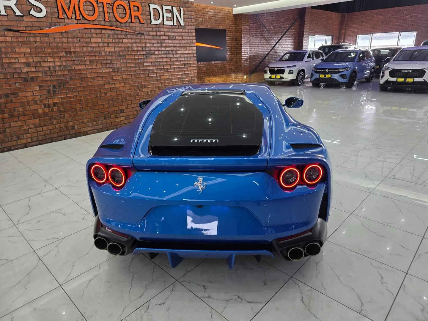 2021 Ferrari 812 Superfast, photo 6 of 15