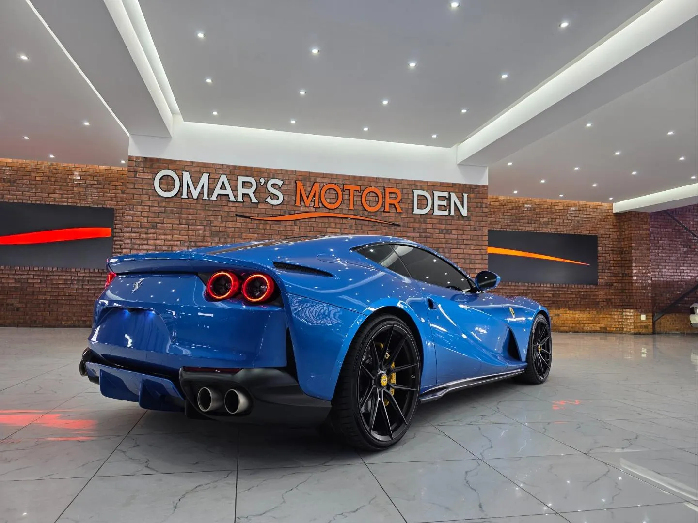 2021 Ferrari 812 Superfast, photo 8 of 15