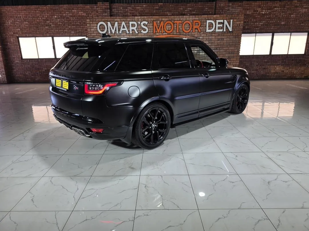2021 Land Rover Range Rover Sport SVR, photo 5 of 5