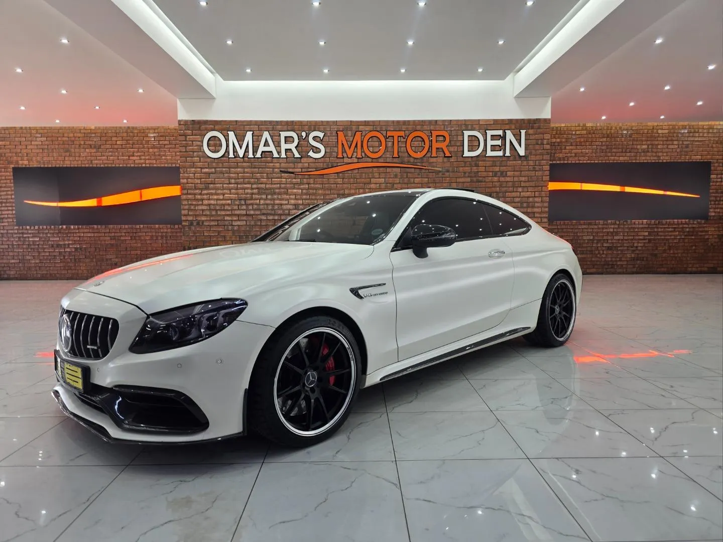 2021 Mercedes-AMG C-Class C63 S Coupe, photo 2 of 7