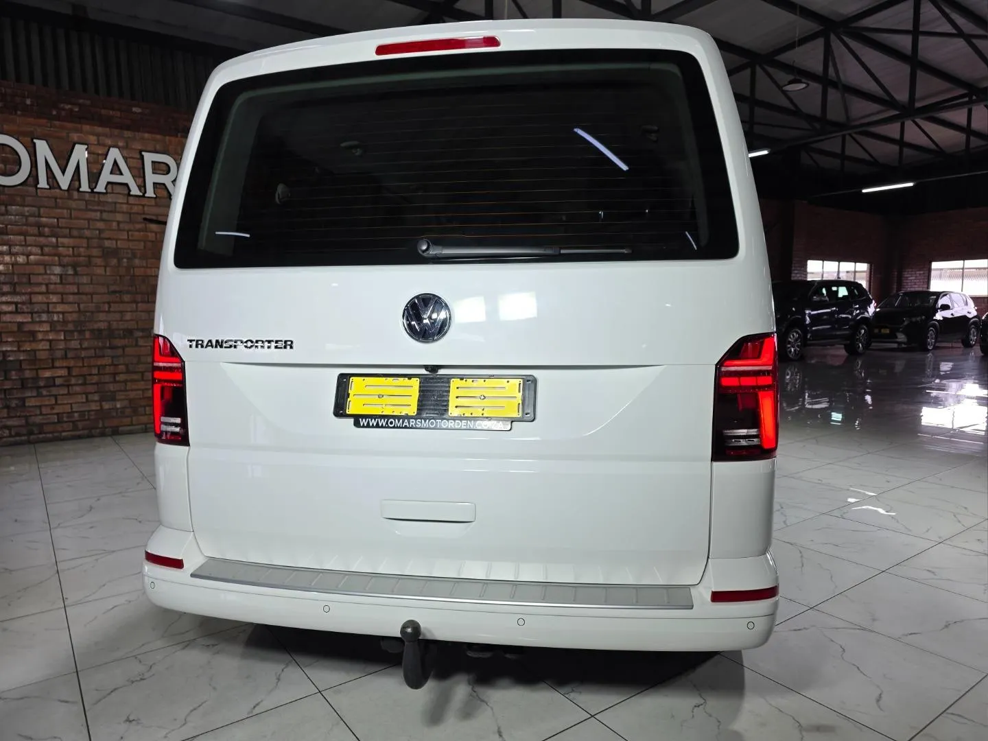 2022 Volkswagen Transporter 2.0TDI 110kW Kombi SWB Trendline, photo 4 of 6