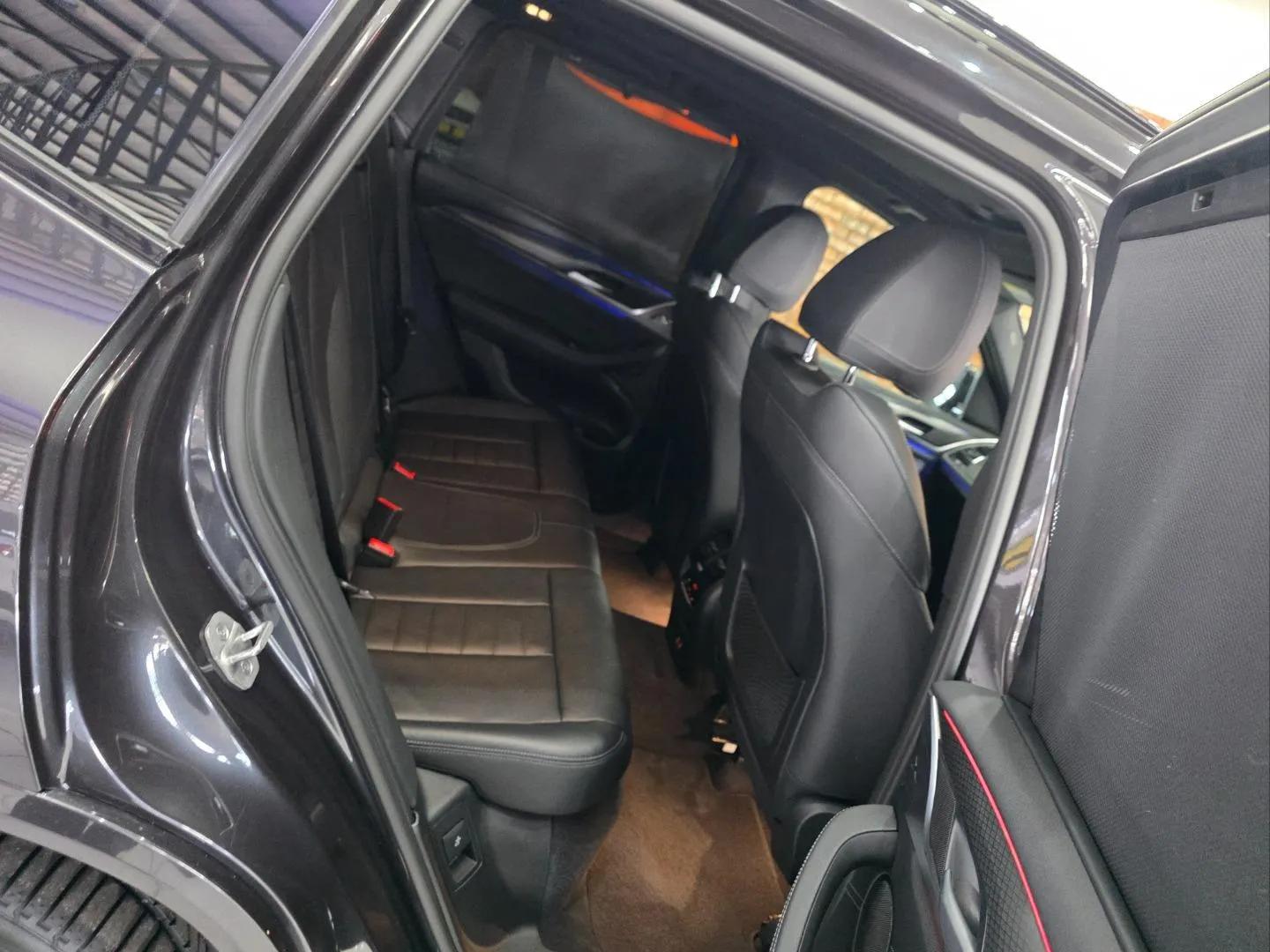 2023 BMW X3 xDrive20d M Sport, photo 5 of 6