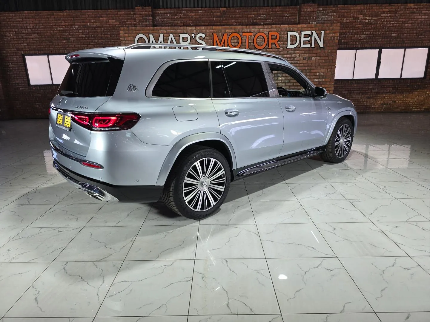 2023 Mercedes-Maybach GLS GLS600, photo 5 of 11