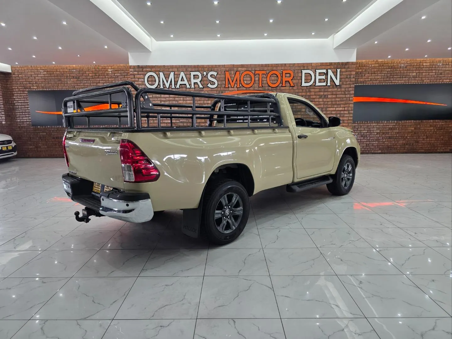 2023 Toyota Hilux 2.4GD-6 Raider, photo 4 of 6
