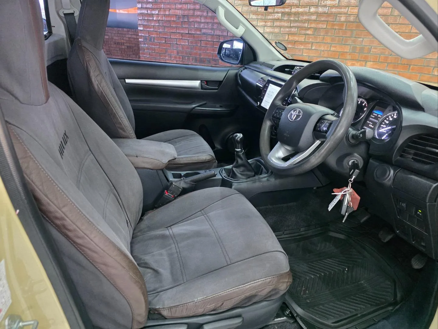 2023 Toyota Hilux 2.4GD-6 Raider, photo 6 of 6