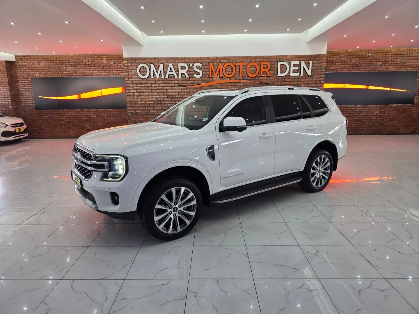 2024 Ford Everest 3.0TD V6 4WD Platinum, photo 2 of 6