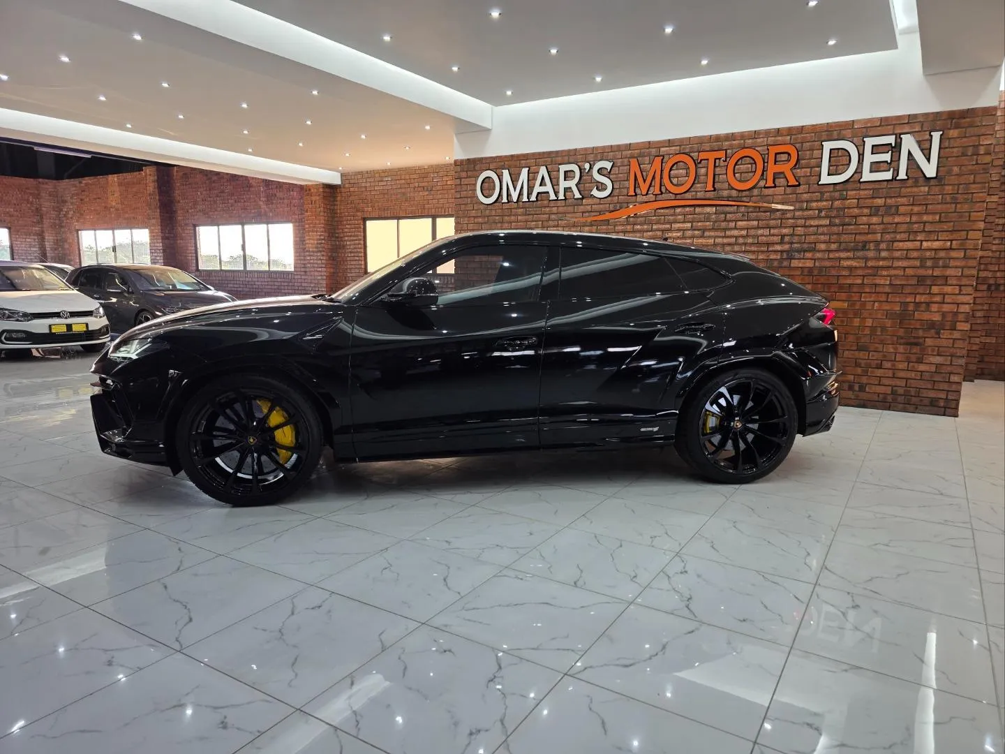 2024 Lamborghini Urus S, photo 4 of 5