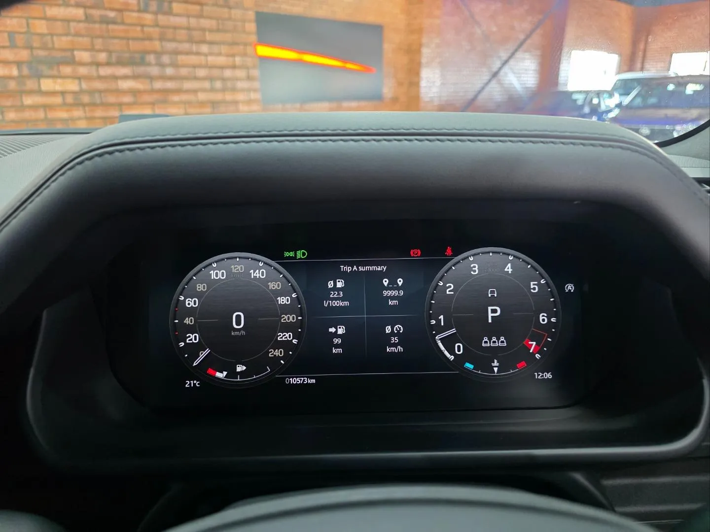 2024 Land Rover Defender 90 V8 Carpathian Edition, photo 7 of 7