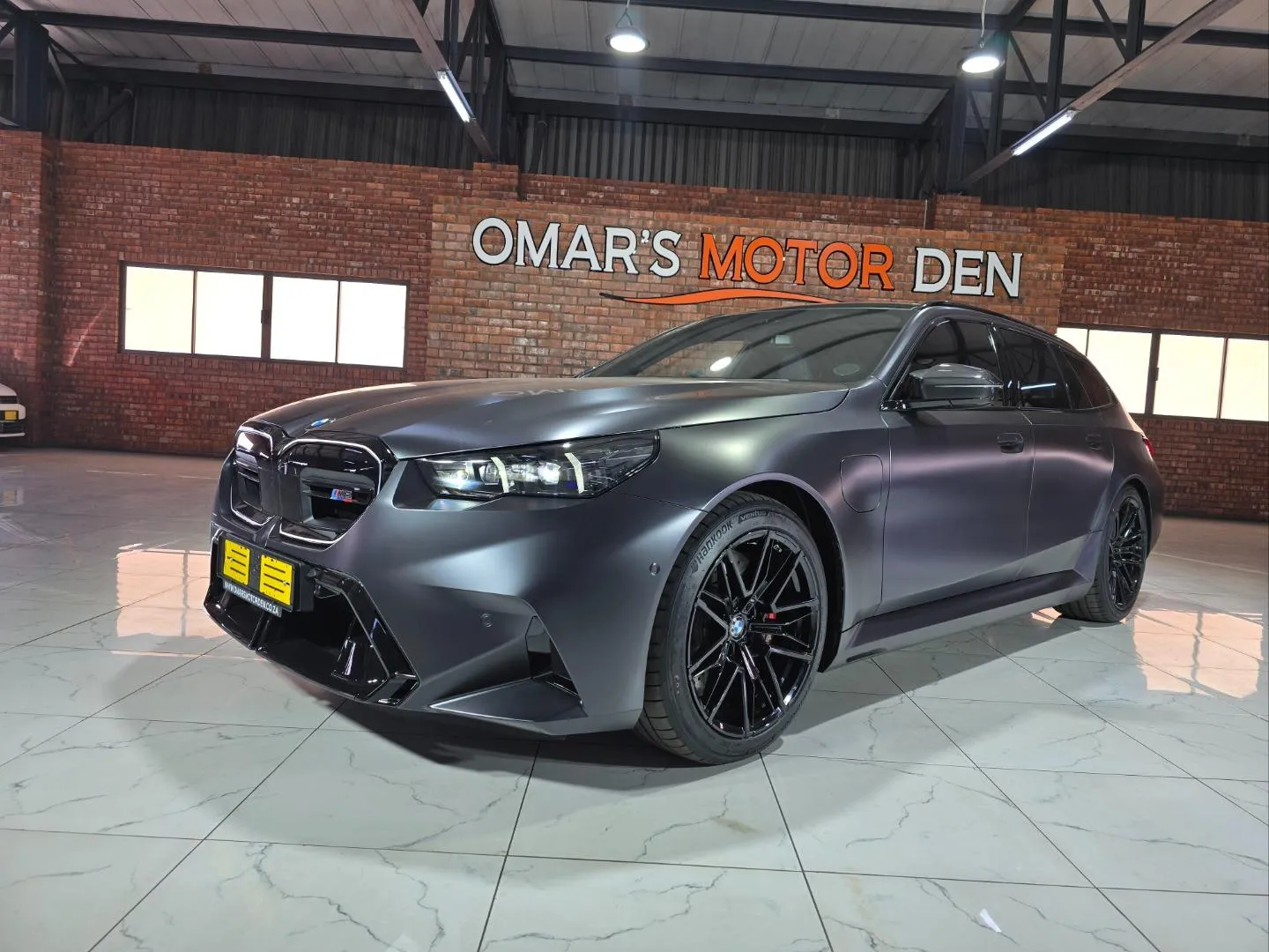 2025 BMW M5 Touring, photo 4 of 5