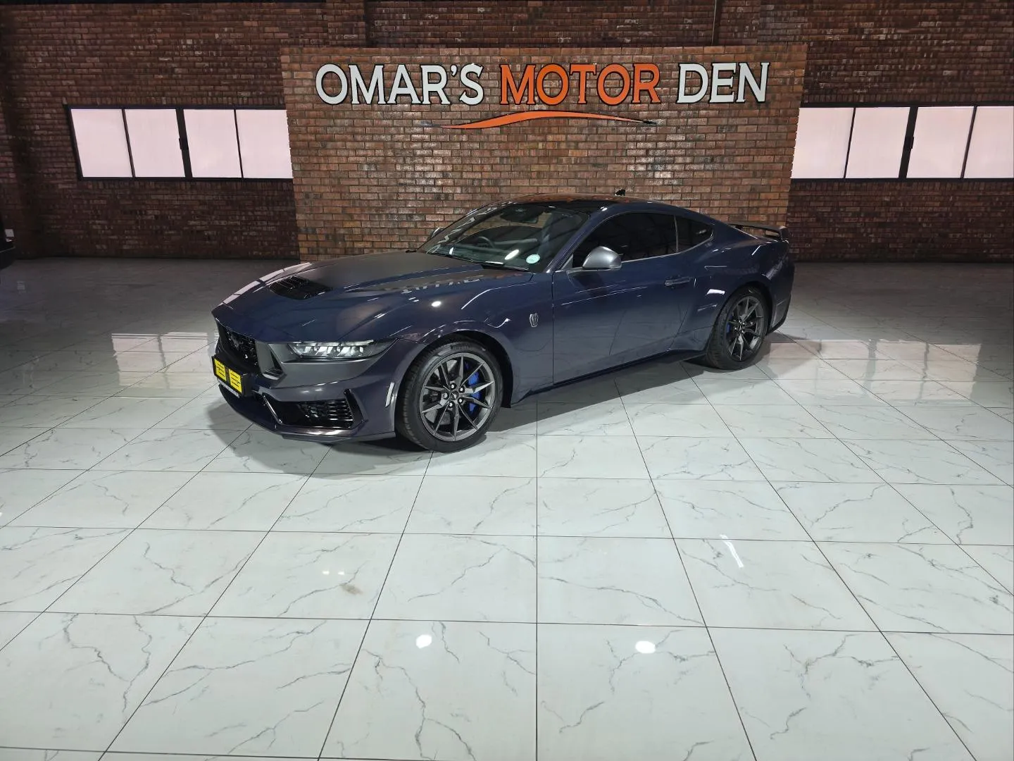 2025 Ford Mustang Dark Horse Fastback, photo 1 of 5