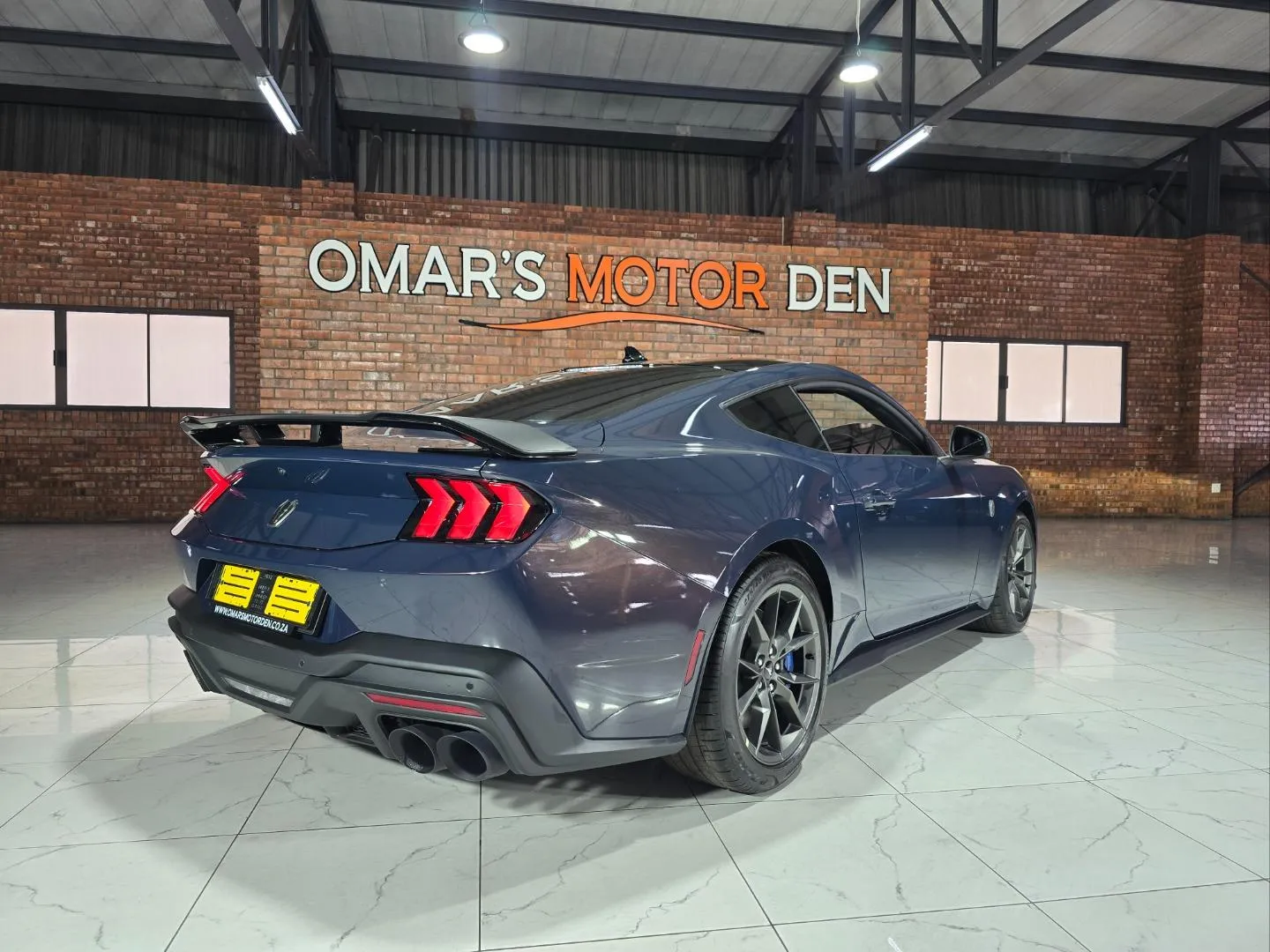 2025 Ford Mustang Dark Horse Fastback, photo 5 of 5