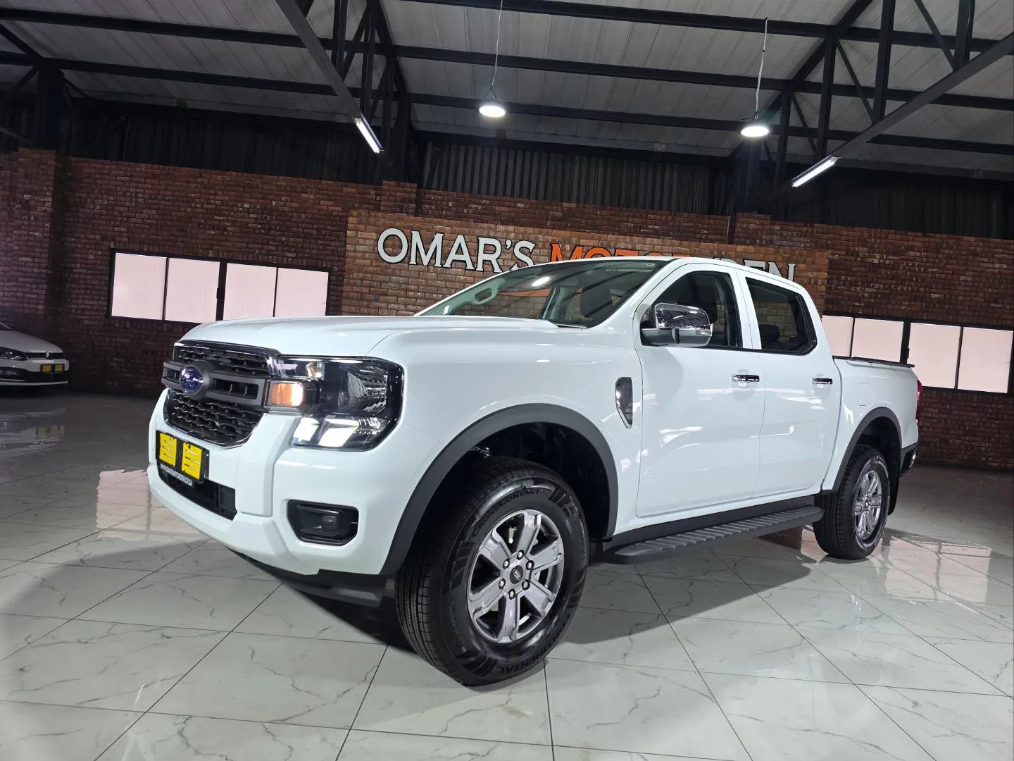 2025 Ford Ranger 2.0 Sit Double Cab XL Auto, photo 2 of 6