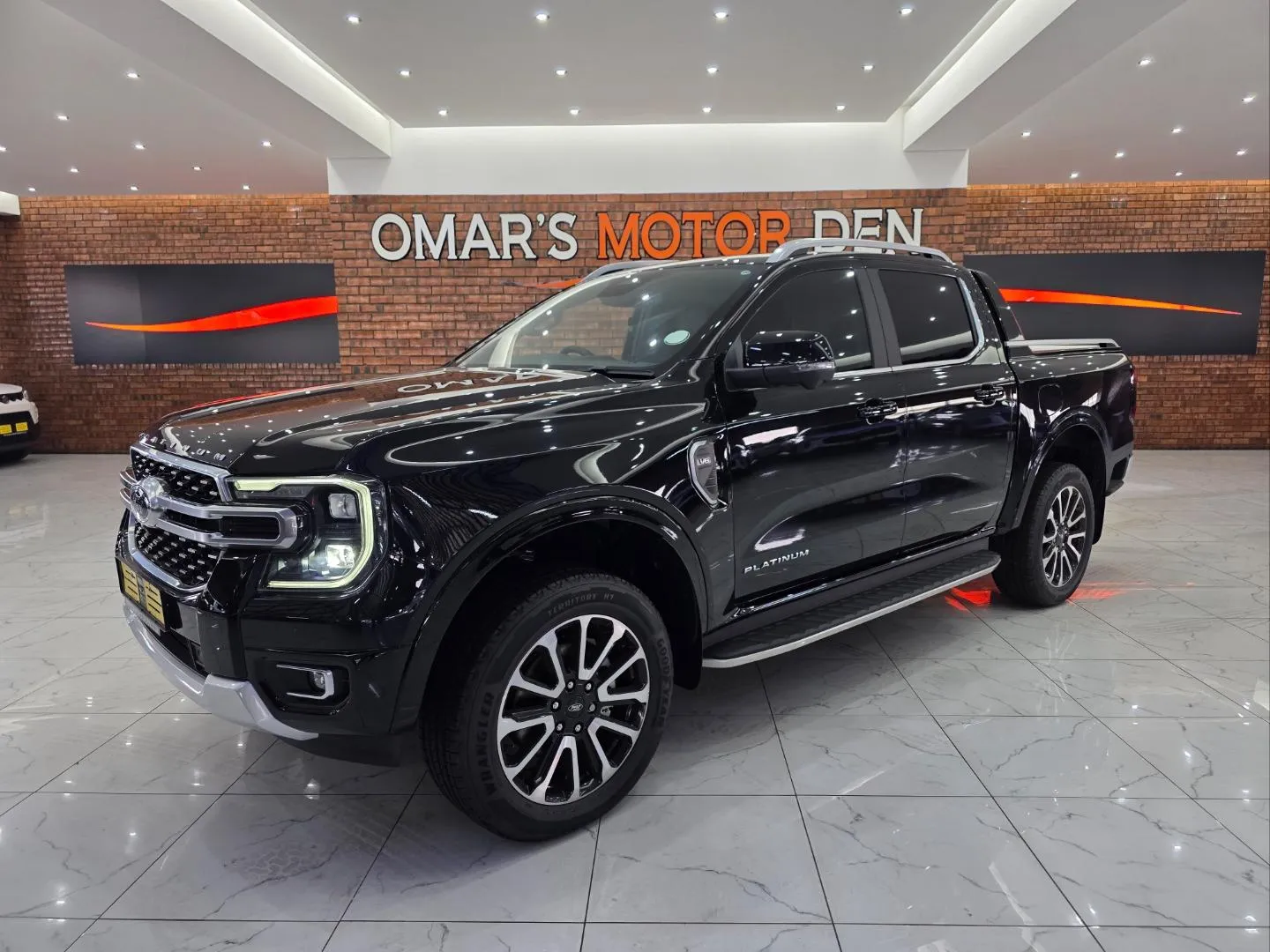 2025 Ford Ranger 3.0TD V6 Double Cab Platinum 4WD, photo 2 of 6