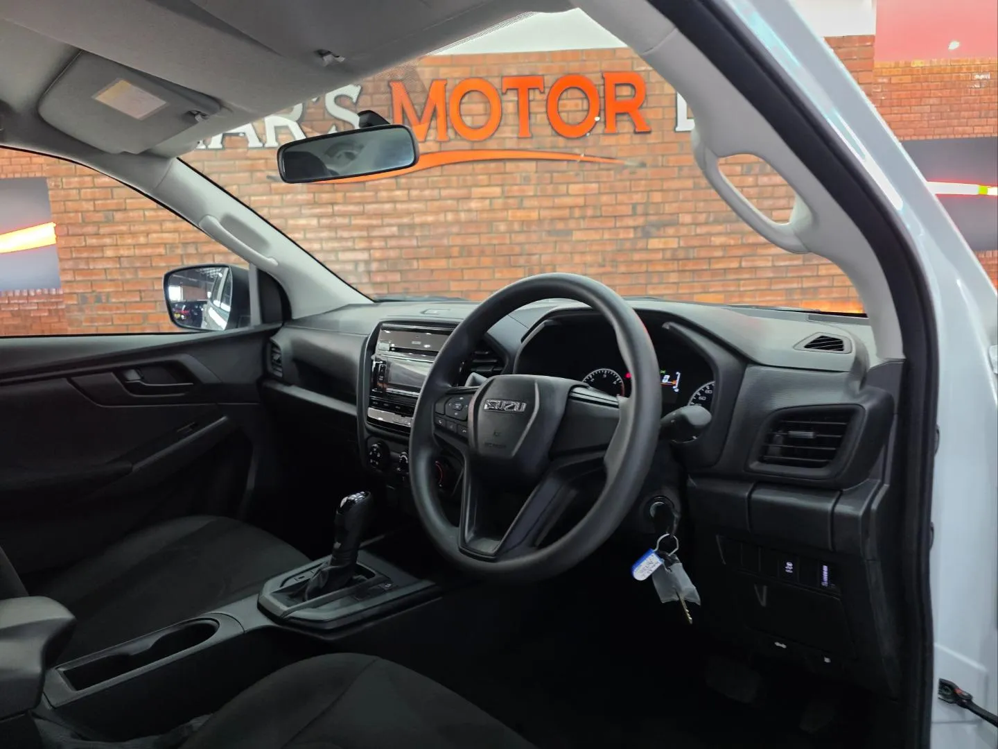 2025 Isuzu D-Max 1.9TD Double Cab L Auto, photo 5 of 5