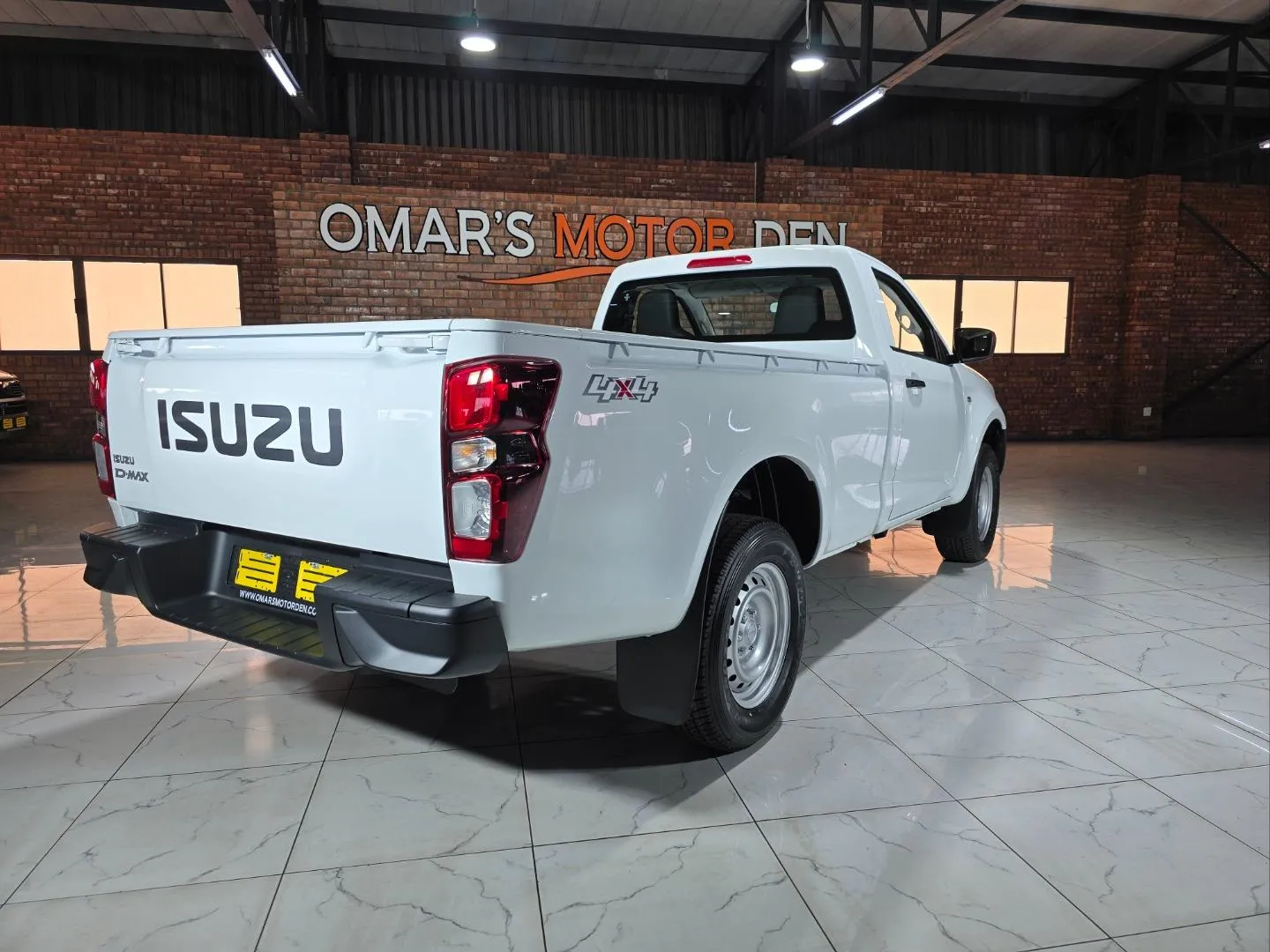 2025 Isuzu D-Max 1.9TD Single Cab L 4x4 Manual, photo 3 of 4