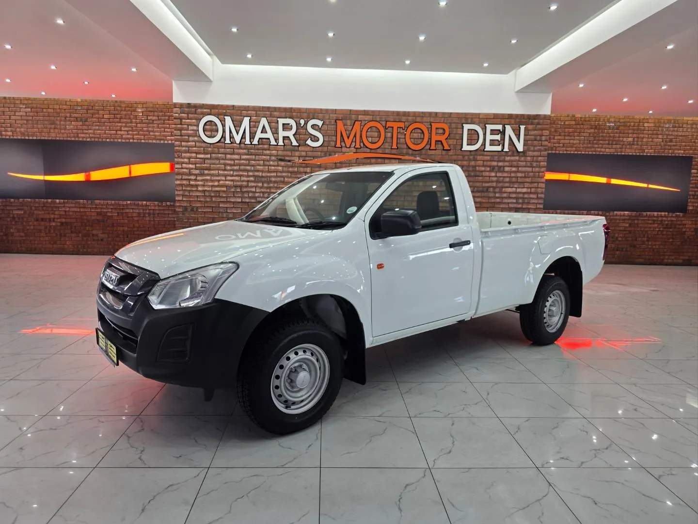 2025 Isuzu D-Max 250C Fleetside S/C P/U, photo 1 of 6