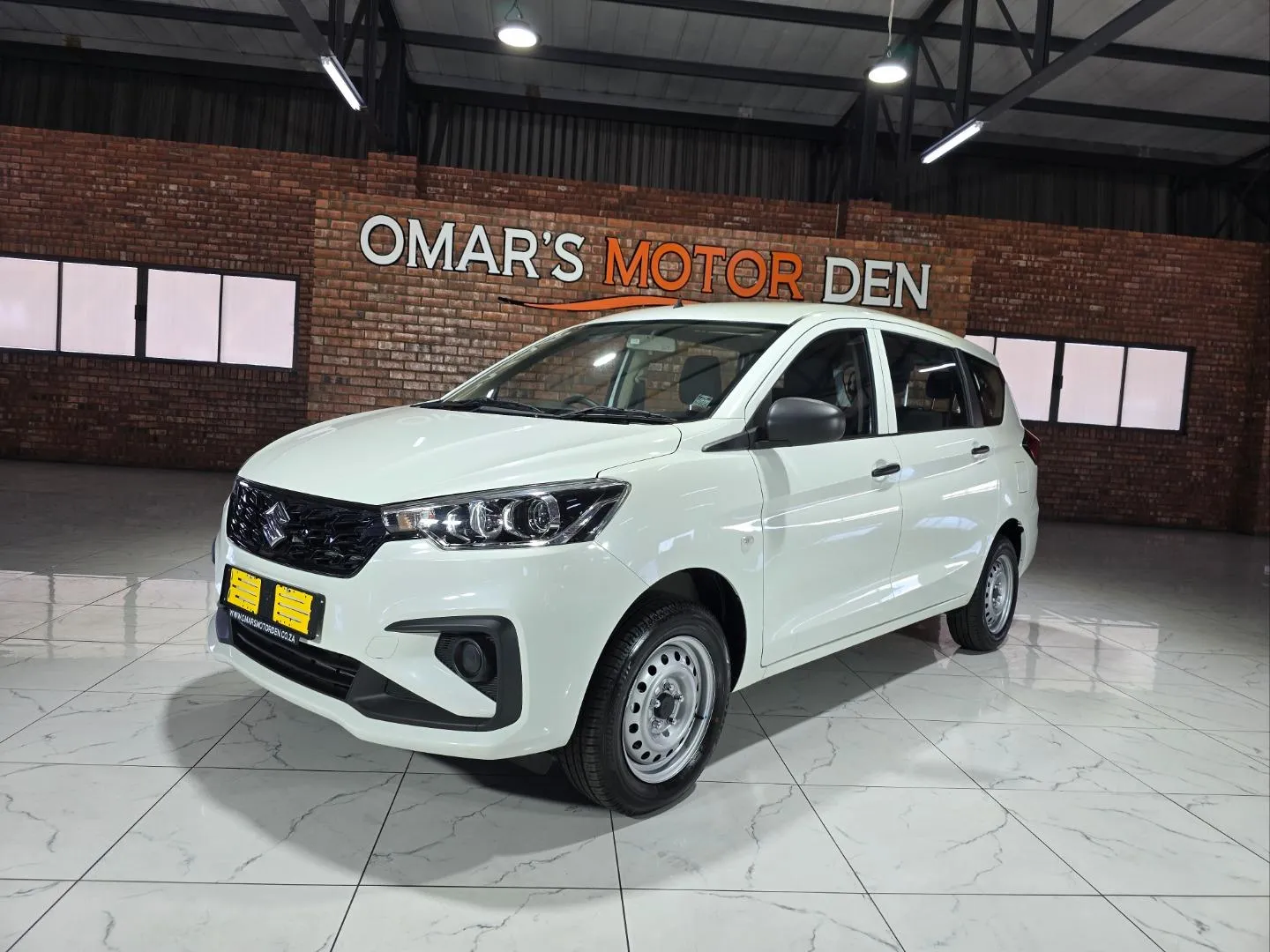 2025 Suzuki Ertiga 1.5 GA, photo 2 of 5
