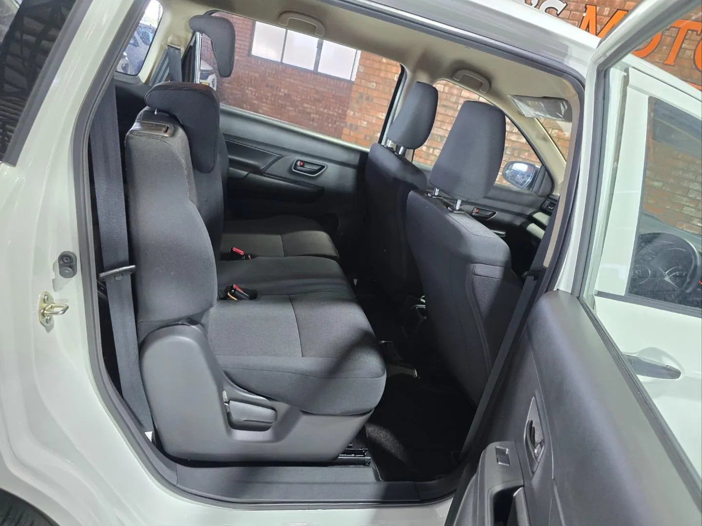 2025 Suzuki Ertiga 1.5 GA, photo 6 of 6