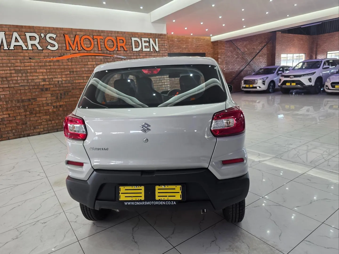 2025 Suzuki S-Presso 1.0 GL Auto, photo 4 of 7