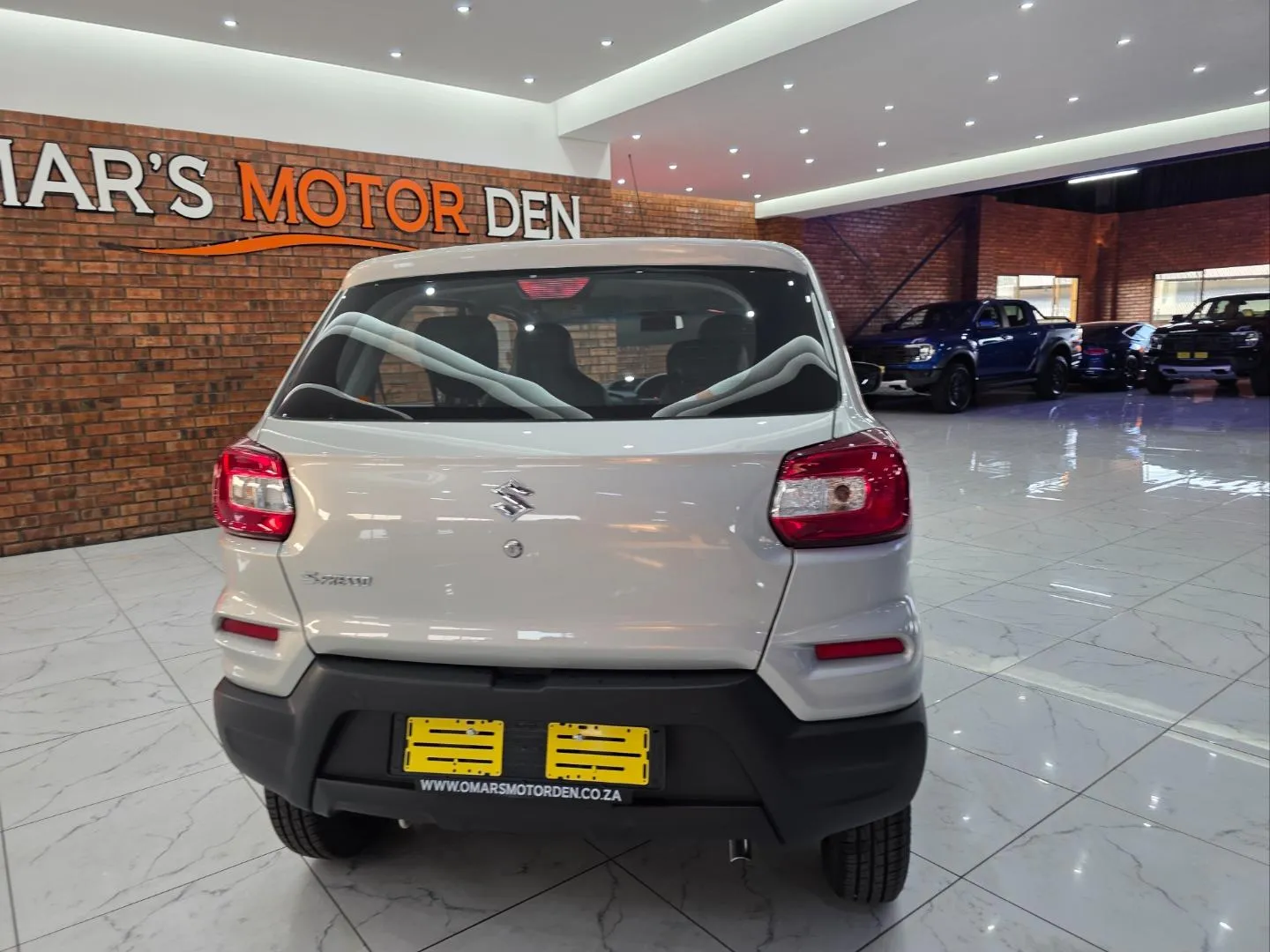 2025 Suzuki S-Presso 1.0 GL+ Auto, photo 5 of 6
