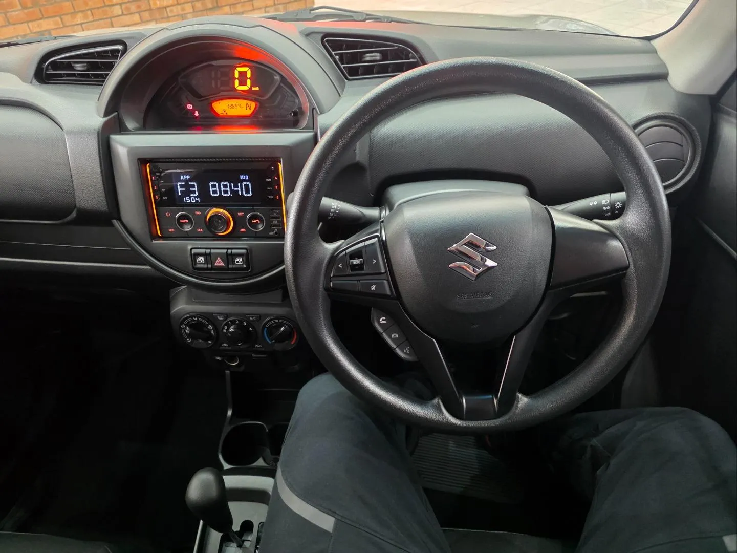 2025 Suzuki S-Presso 1.0 GL Auto, photo 7 of 7