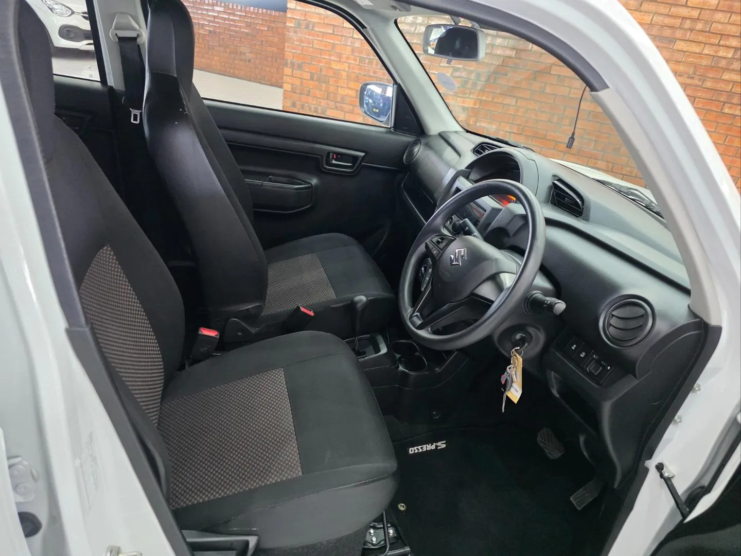 2025 Suzuki S-Presso 1.0 GL Auto, photo 7 of 7