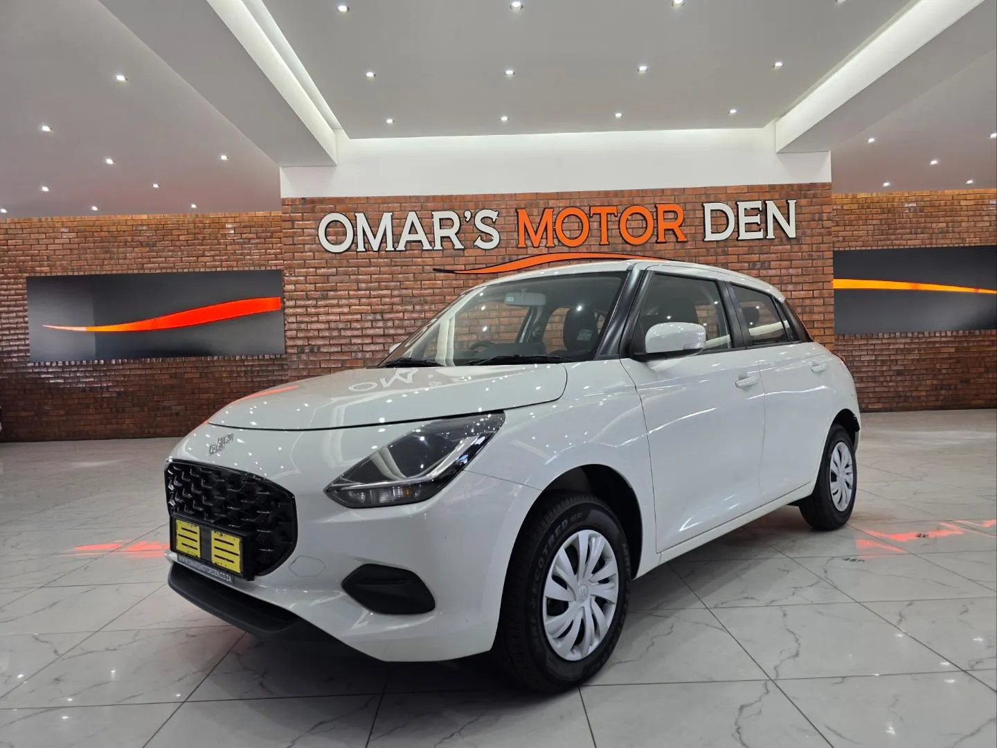 2025 Suzuki Swift 1.2 GL, photo 2 of 6