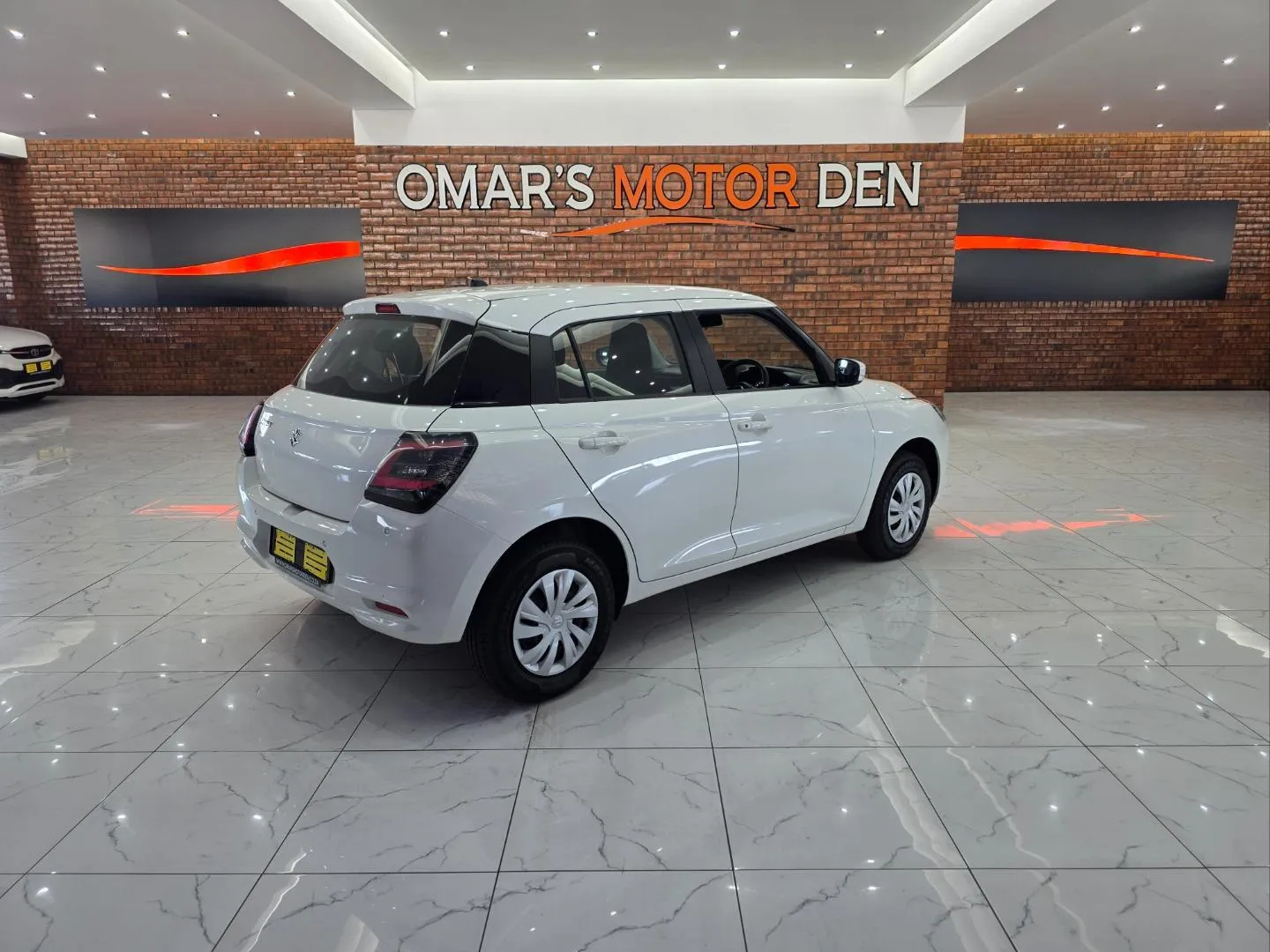2025 Suzuki Swift 1.2 GL, photo 5 of 6