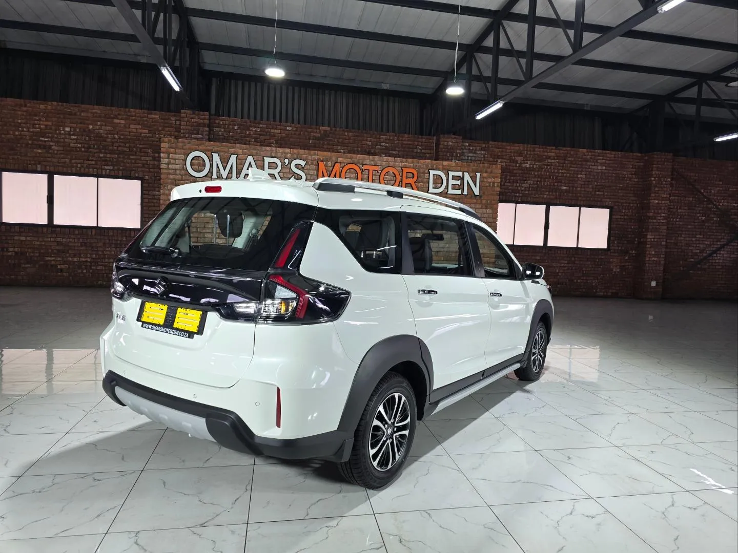 2025 Suzuki XL6 1.5 GL Manual, photo 4 of 6