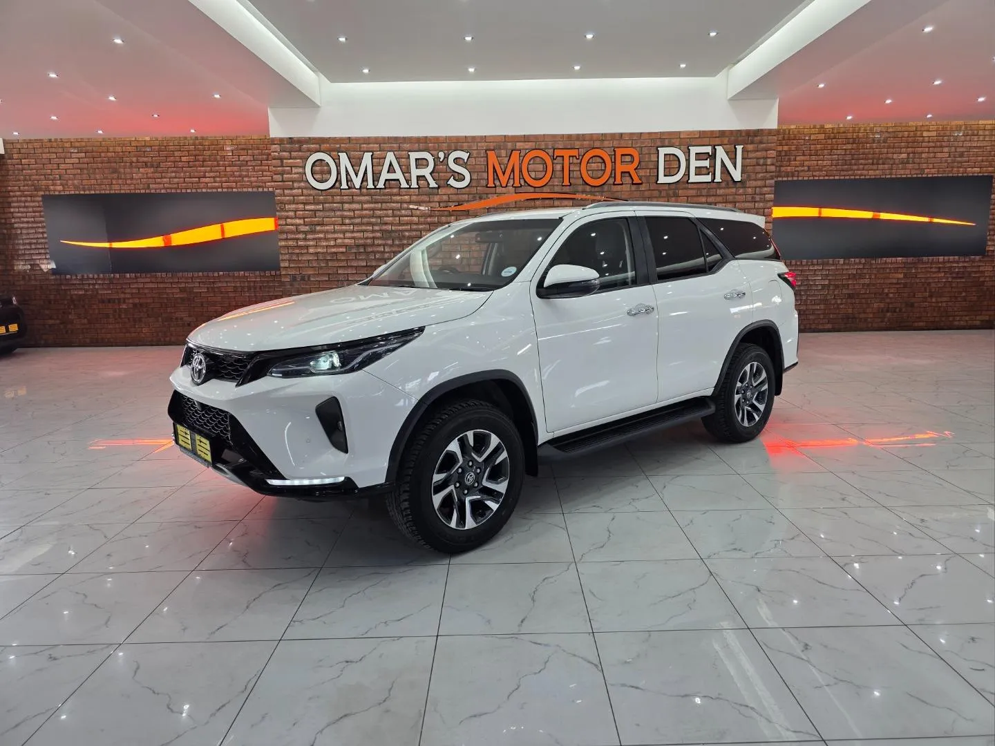 2025 Toyota Fortuner 2.4GD-6 Auto, photo 1 of 6