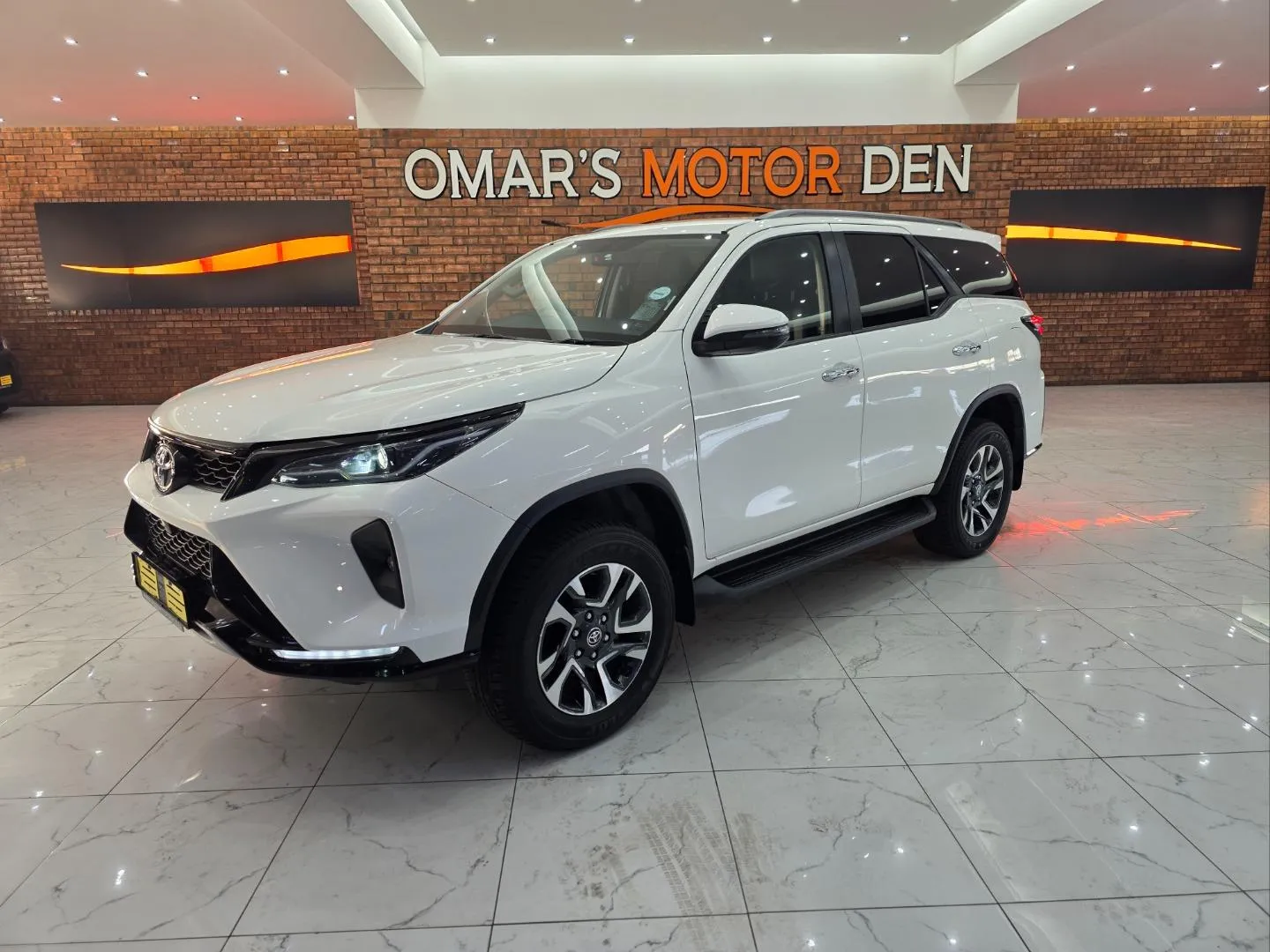 2025 Toyota Fortuner 2.4GD-6 Auto, photo 2 of 7