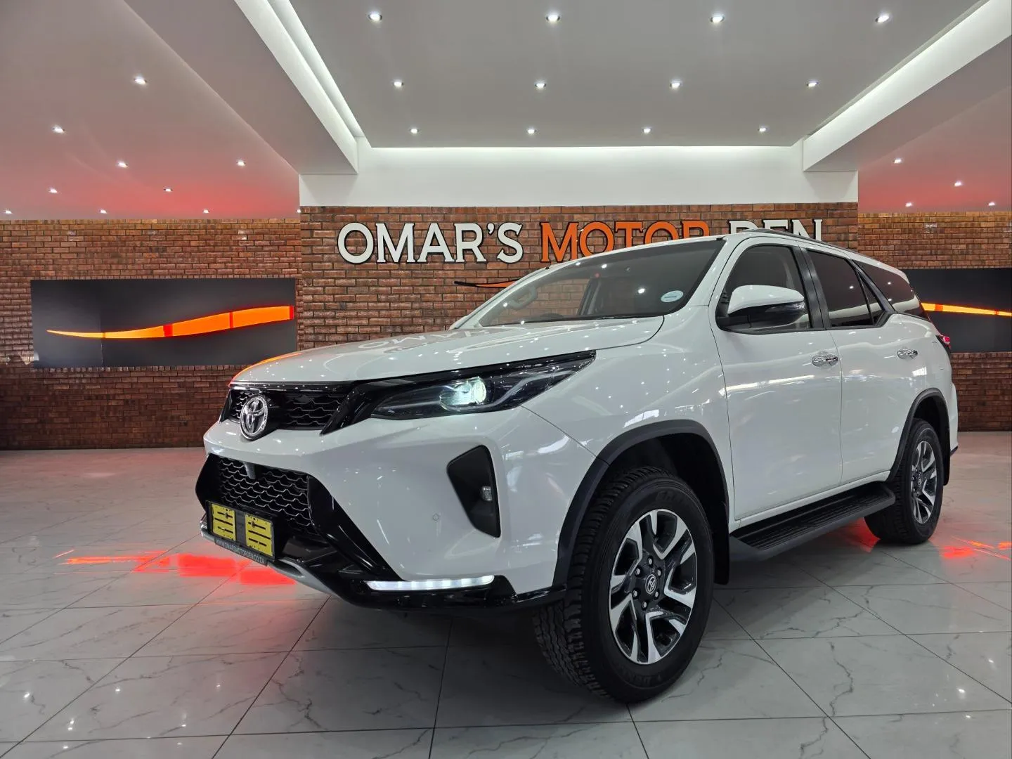 2025 Toyota Fortuner 2.4GD-6 Auto, photo 3 of 6