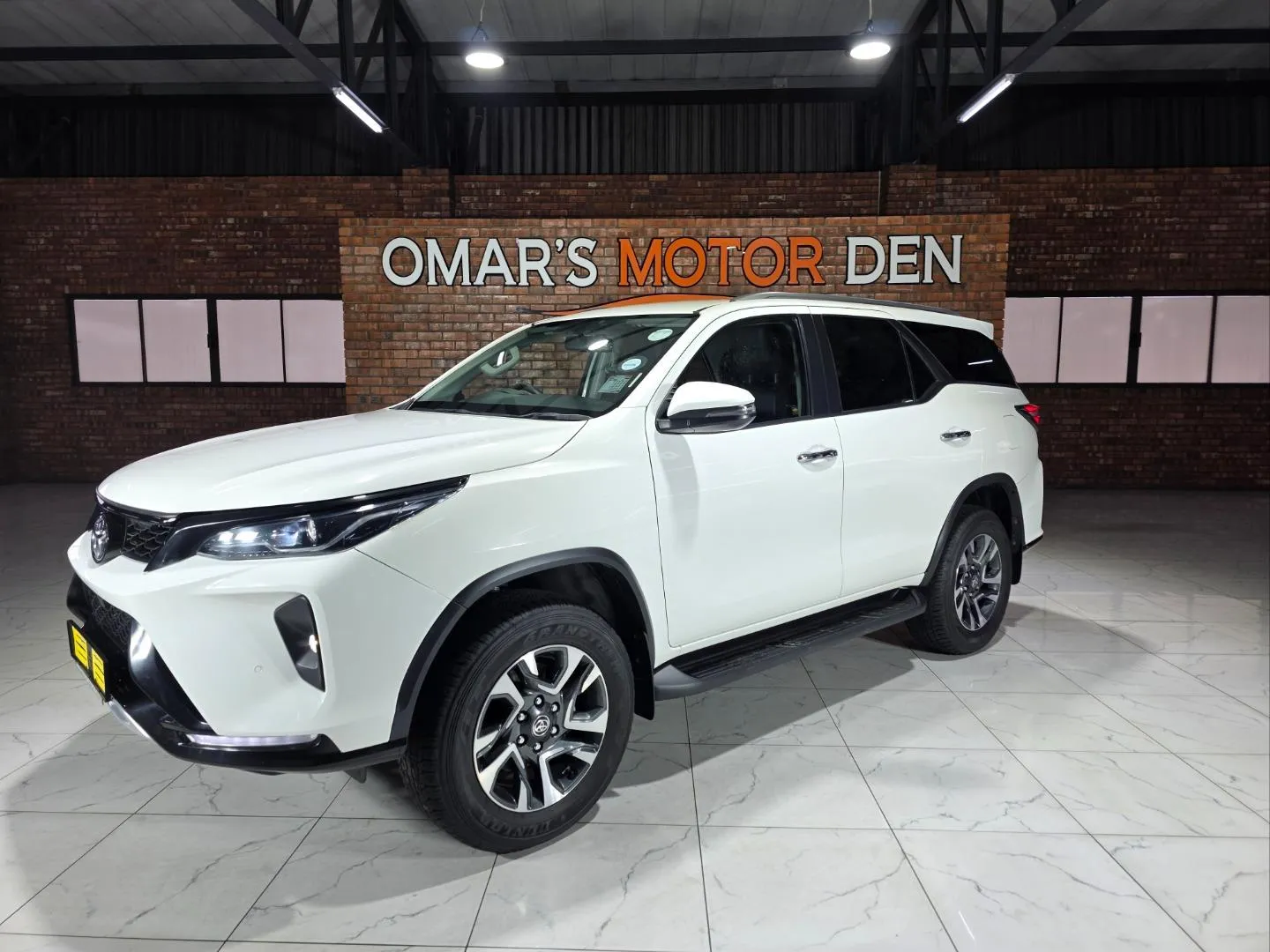2025 Toyota Fortuner 2.4GD-6 Auto, photo 3 of 6