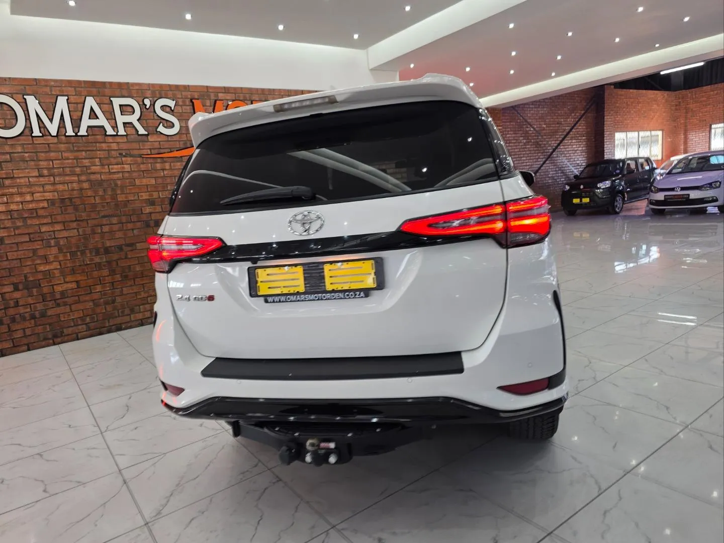 2025 Toyota Fortuner 2.4GD-6 Auto, photo 4 of 6