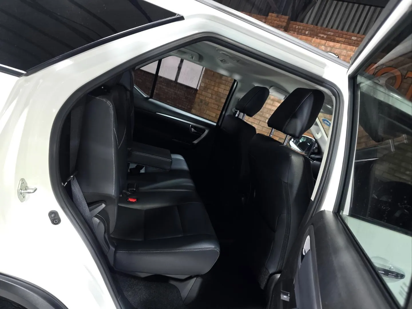 2025 Toyota Fortuner 2.4GD-6 Auto, photo 5 of 6