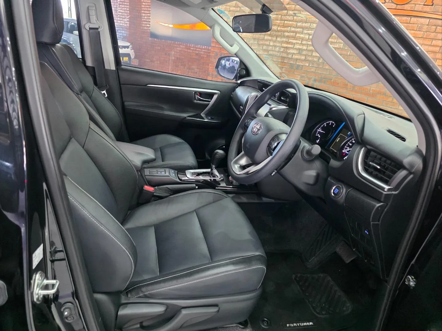 2025 Toyota Fortuner 2.4GD-6 Auto, photo 5 of 5